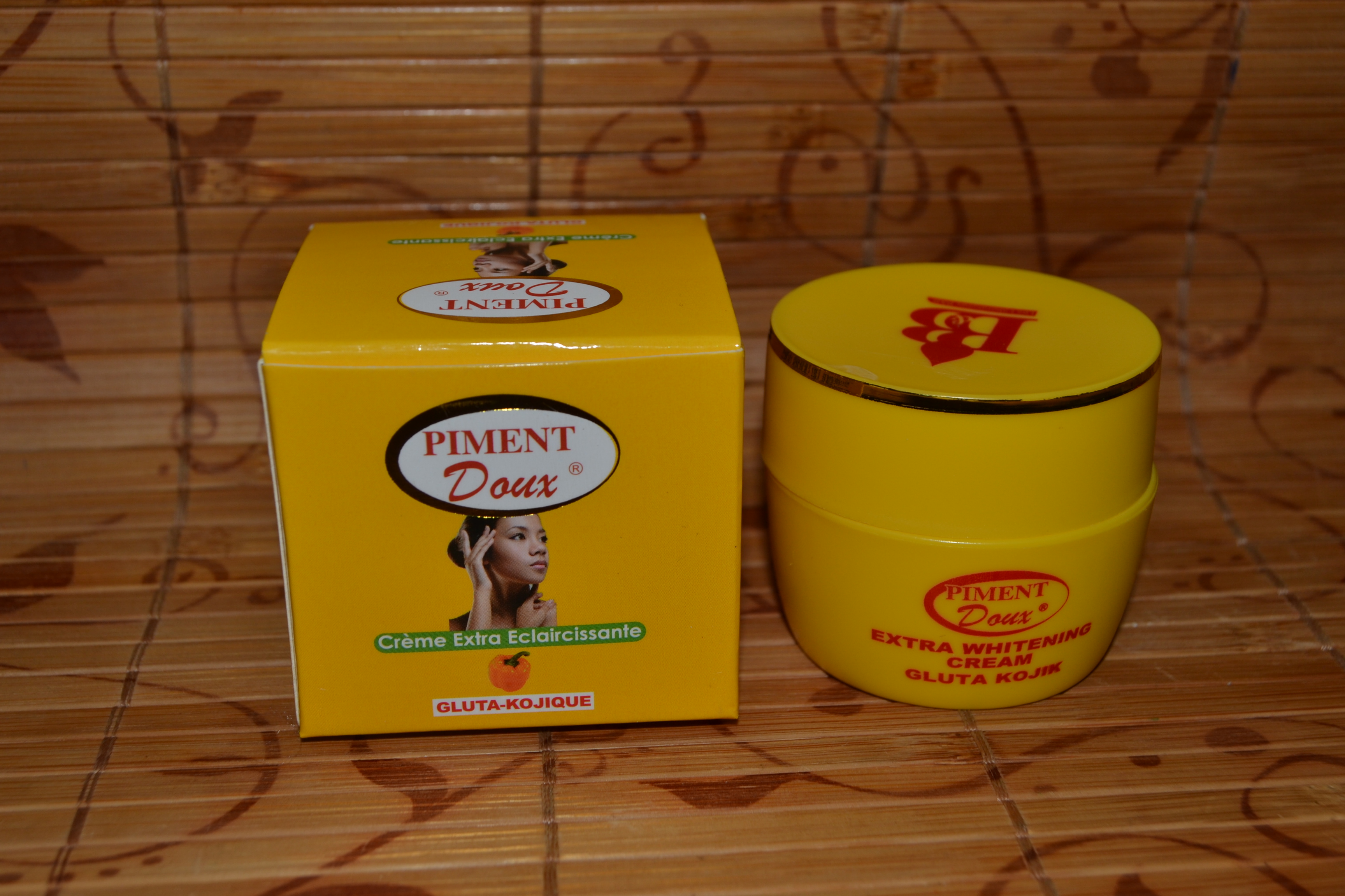 PIMENT DOUX Plus Face Whitening Cream. Against Pimples and Spots. (New